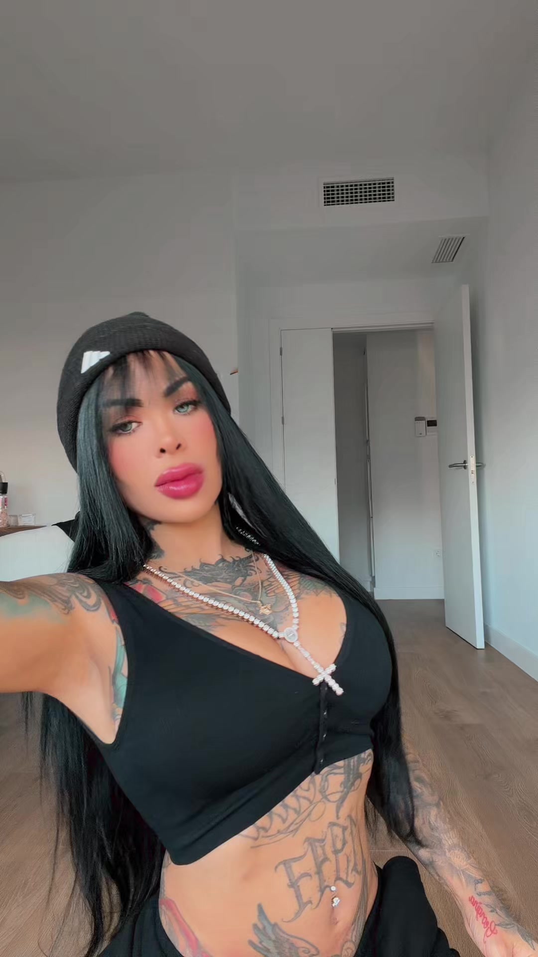@nikk1acosta
