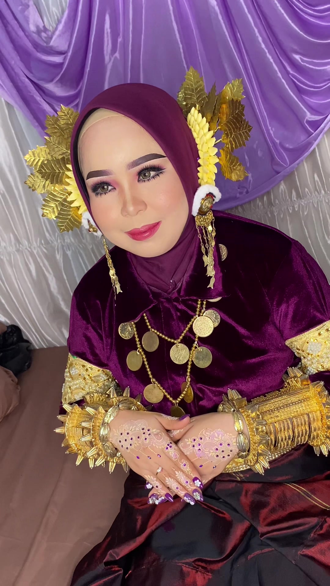 @Sidra Dean Yuraa