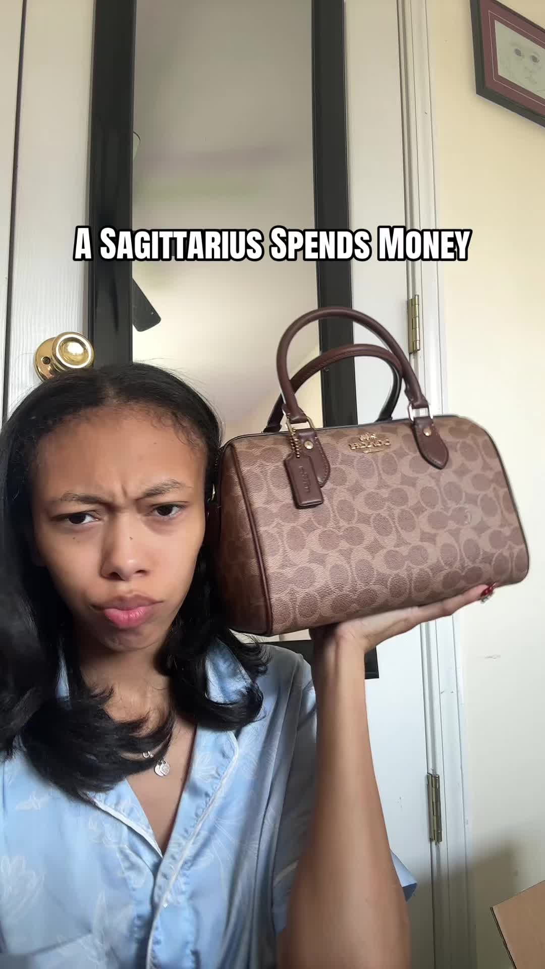 @AYSIA NICOLE