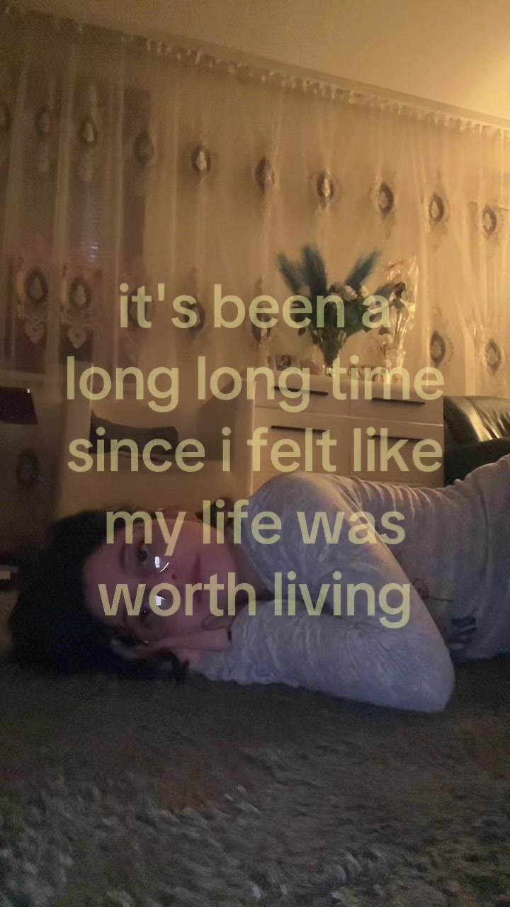 @️