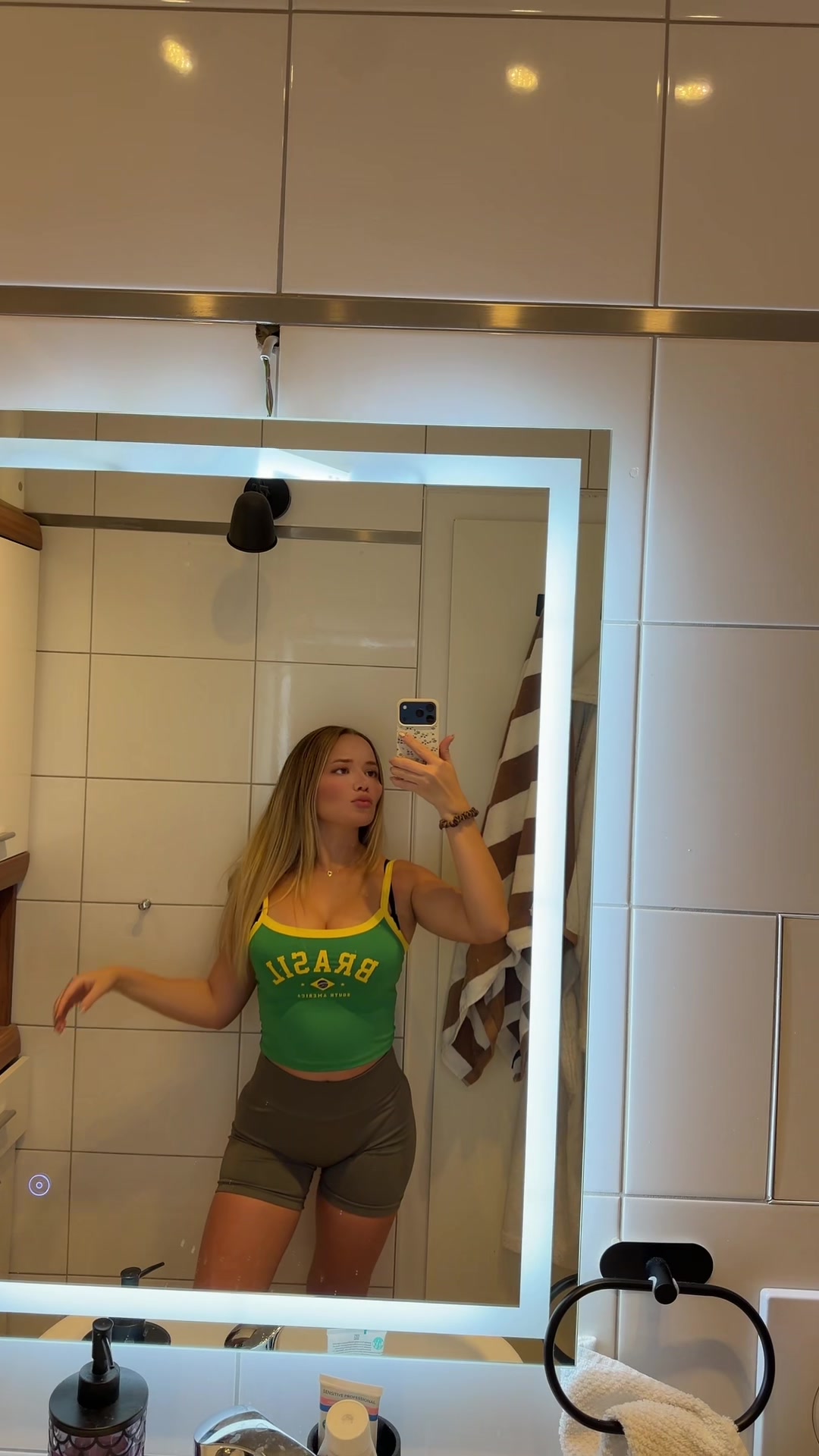 @greatmoongirl