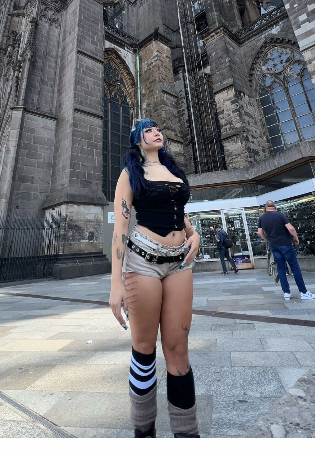 @frownymilk
