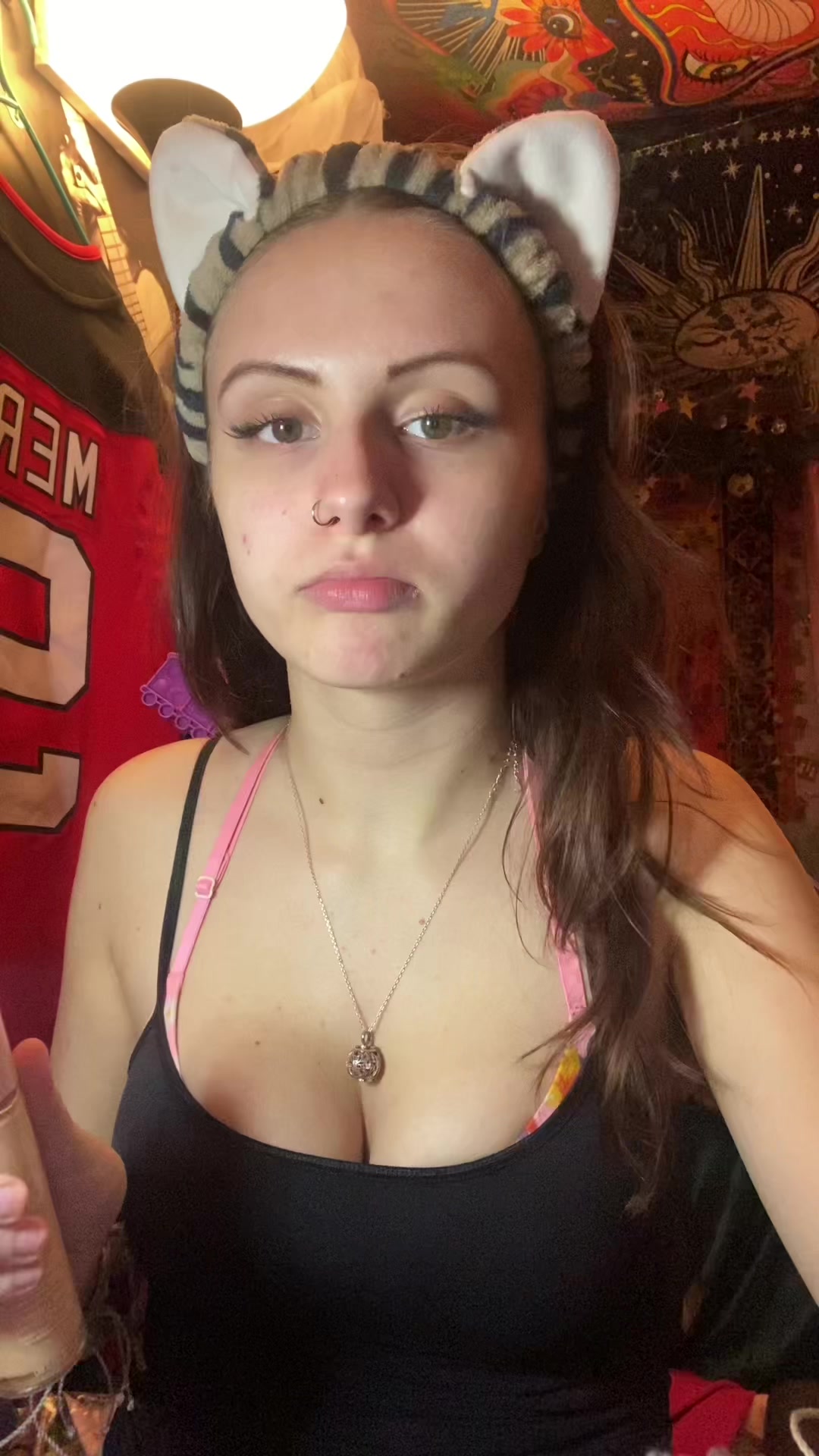 @iz🦇