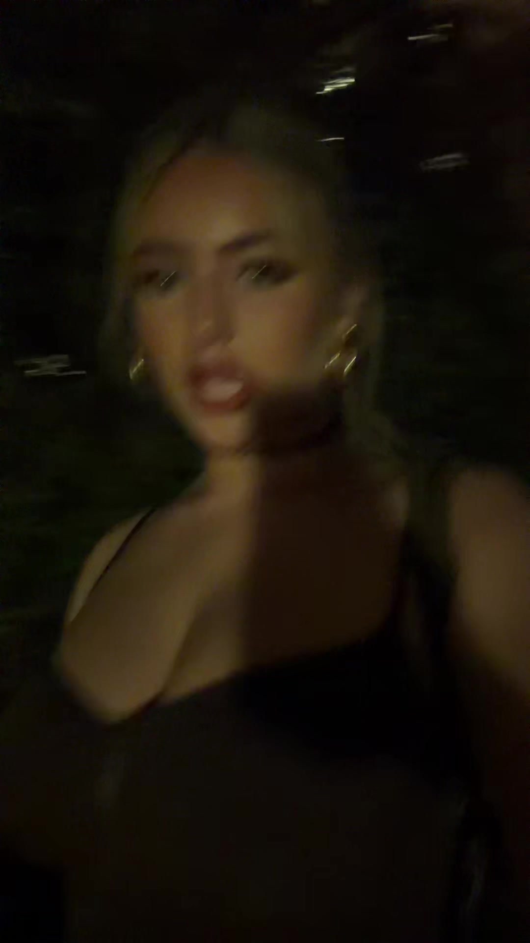 @…