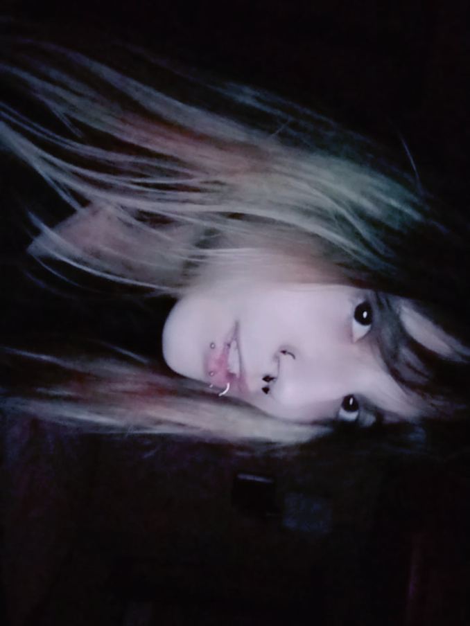 @⦮ ⦯