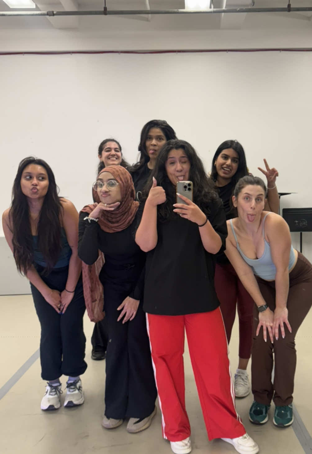 @Deeksha | Dance Instructor