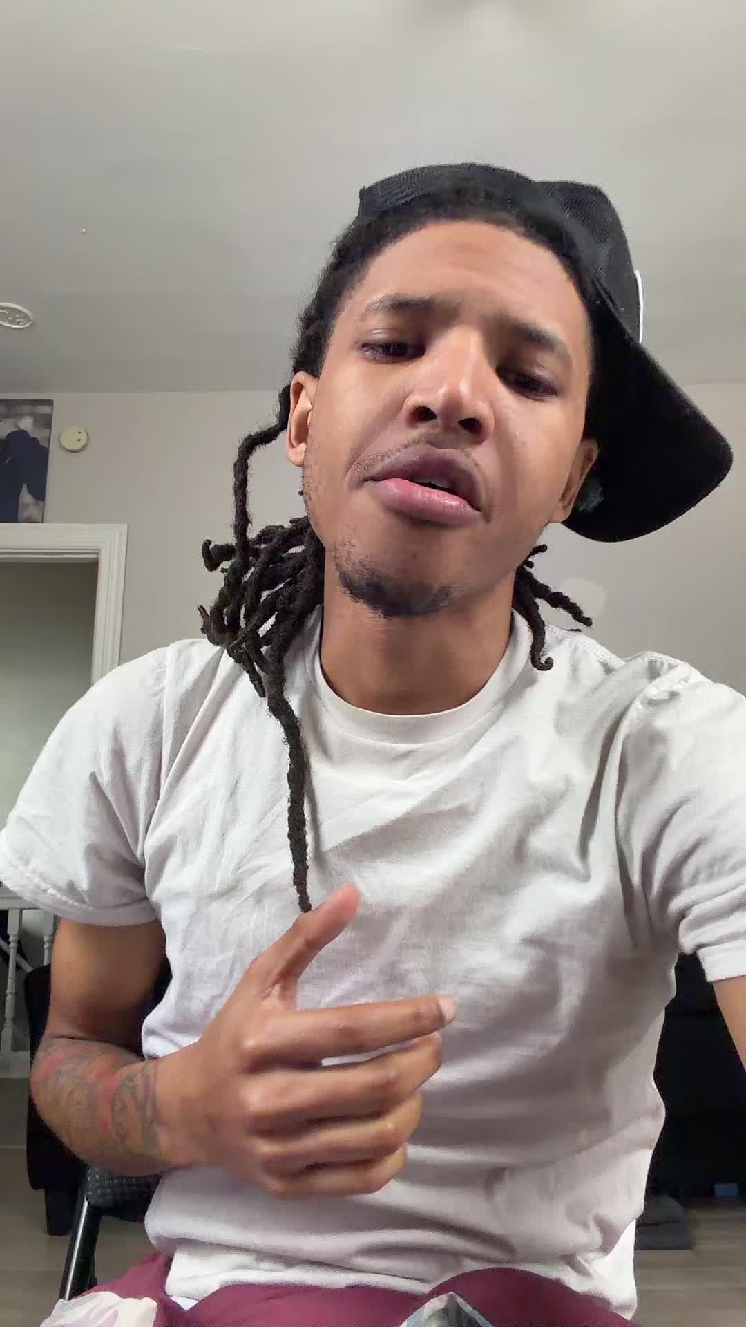 @StillThumbin