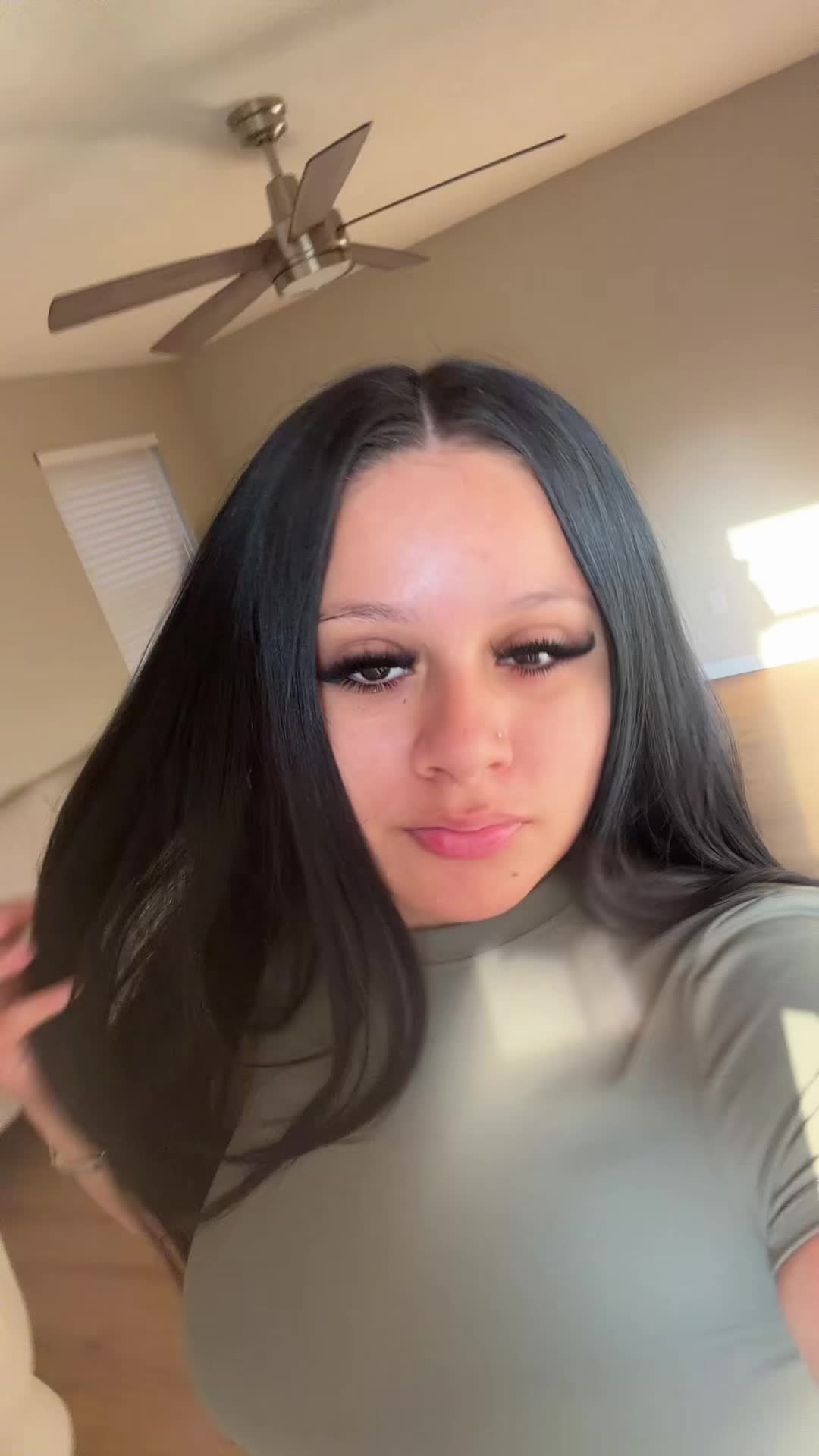 @Annahi_