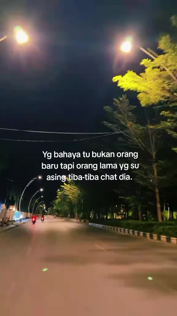 @πiko
