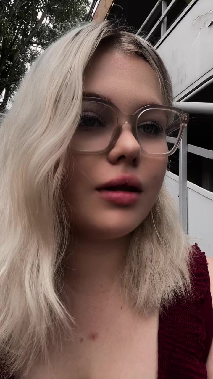 @VLADOVA
