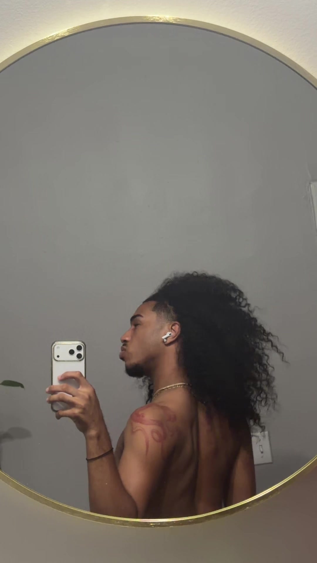 @Romeo_the_hbic