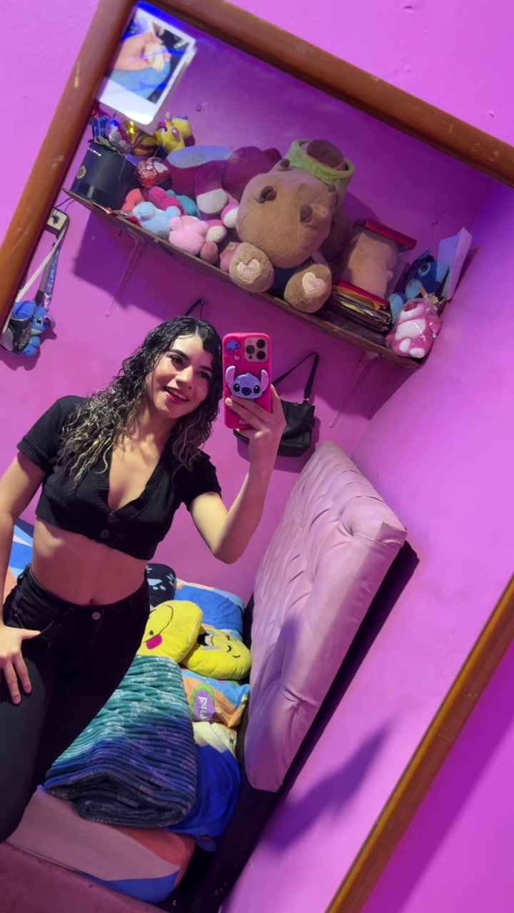 @👸🏻🖤!
