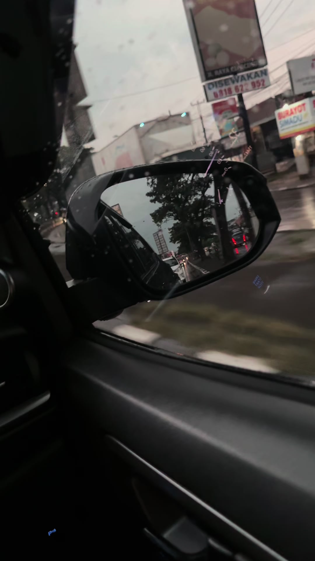 @kamerabelakang0