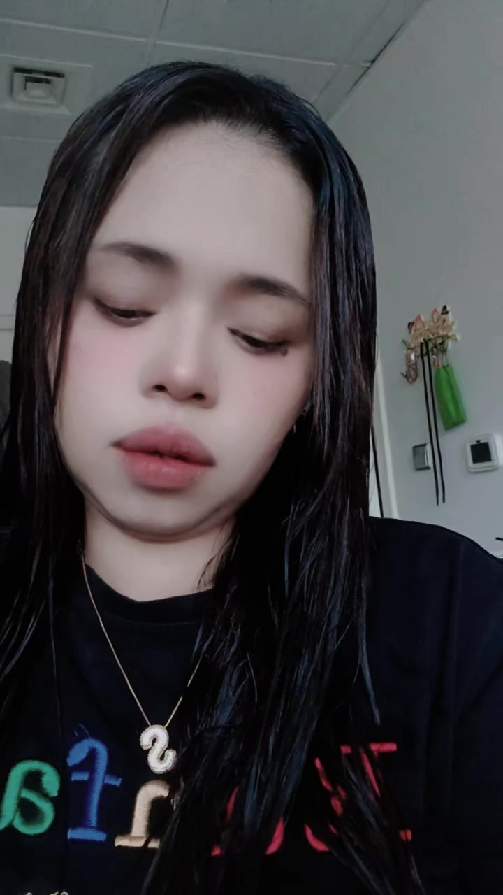 @🥀neng b@wel🇦🇪🇲🇨✨️💙