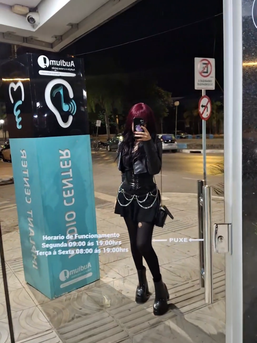 @♱𝑩𝒂𝒓𝒃𝒊𝒆 GOTH ✮⋆˙