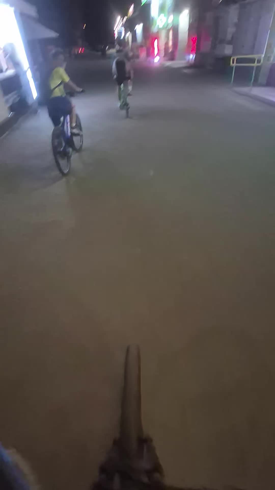 @𝗿𝗲𝗻𝘃𝗼𝘅