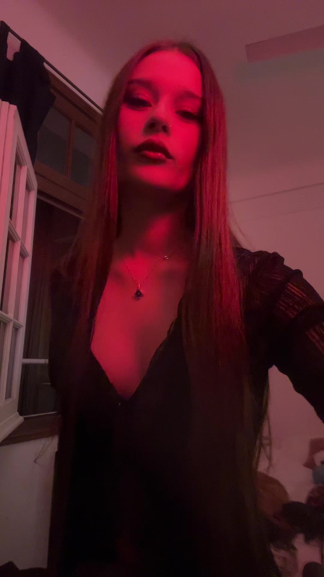 @mai