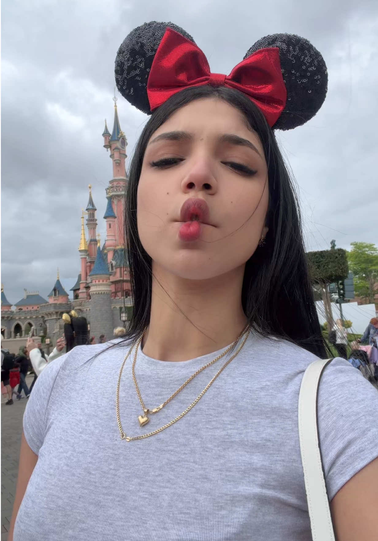 @Fernandita🦦