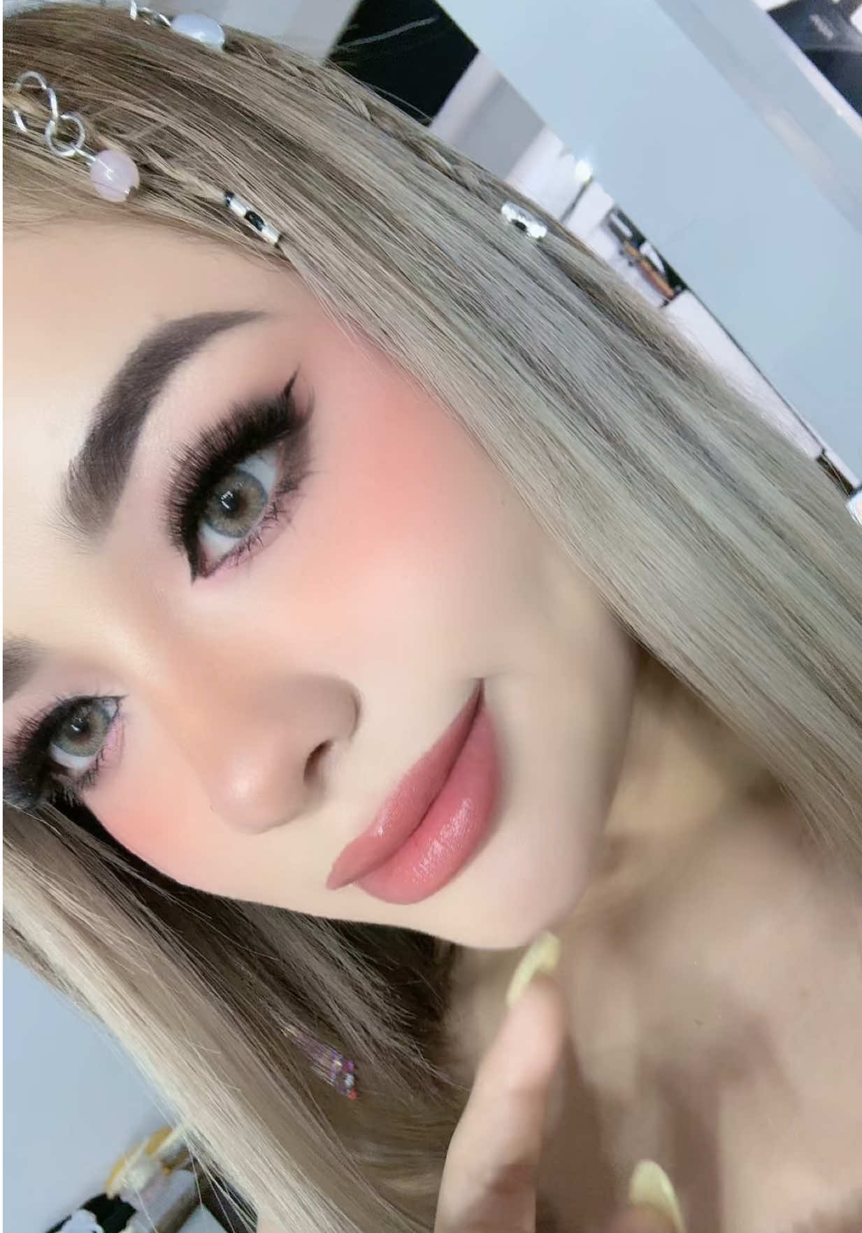 @Mackeily Lujan oficial