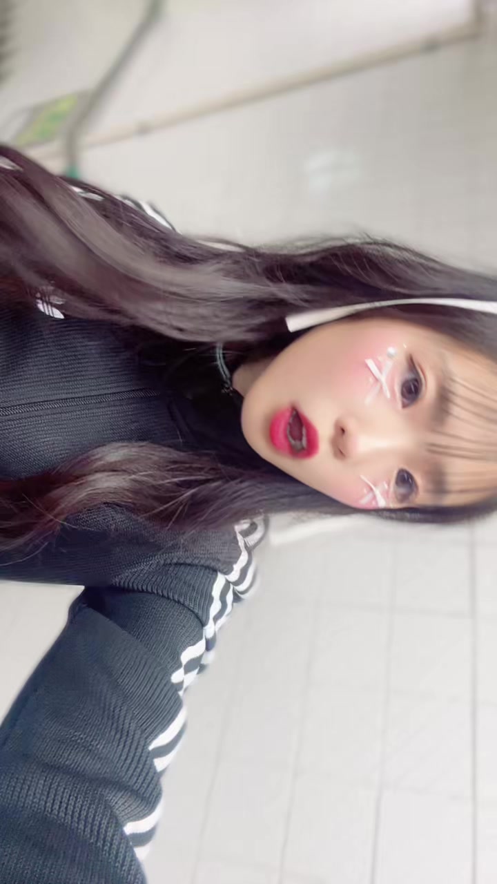@りいさ