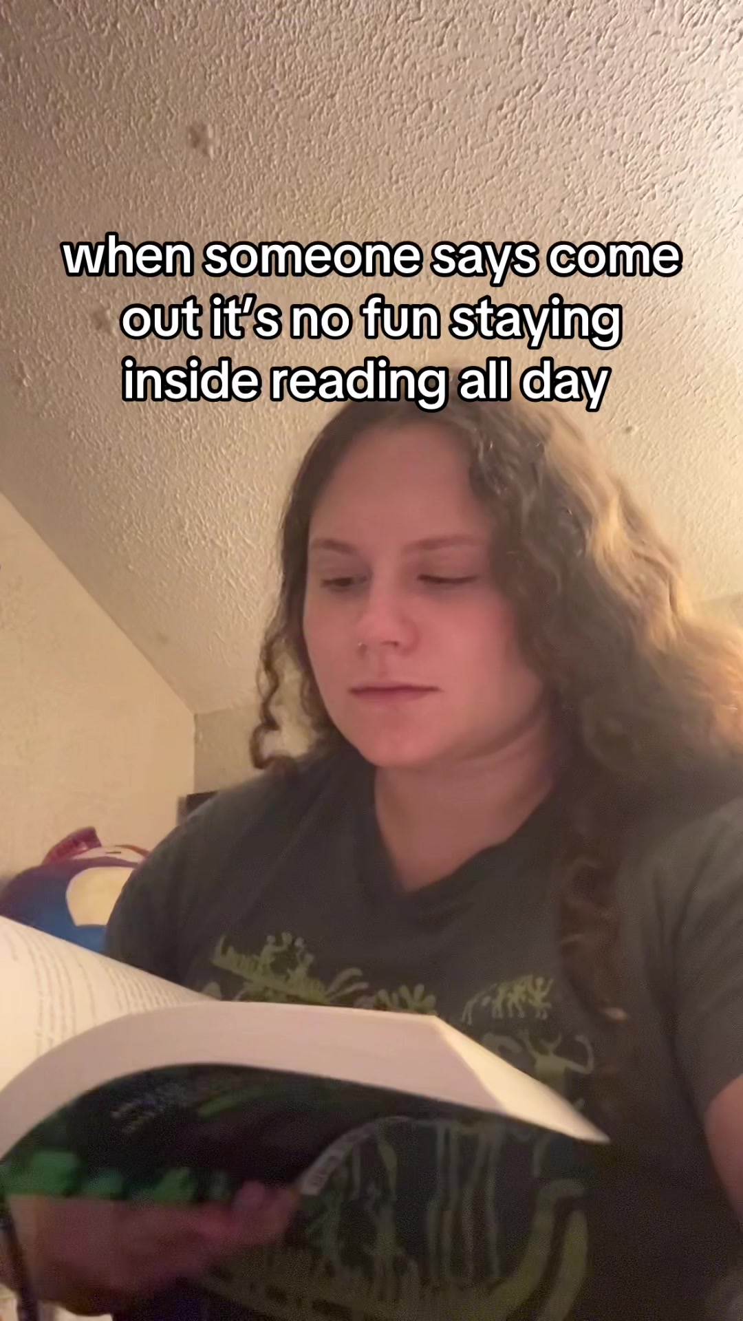 @🧚🏼&zwj;♀️🐉🧝🏻&zwj;♀️⚔️🔮📚⛰️❤️&zwj;🔥