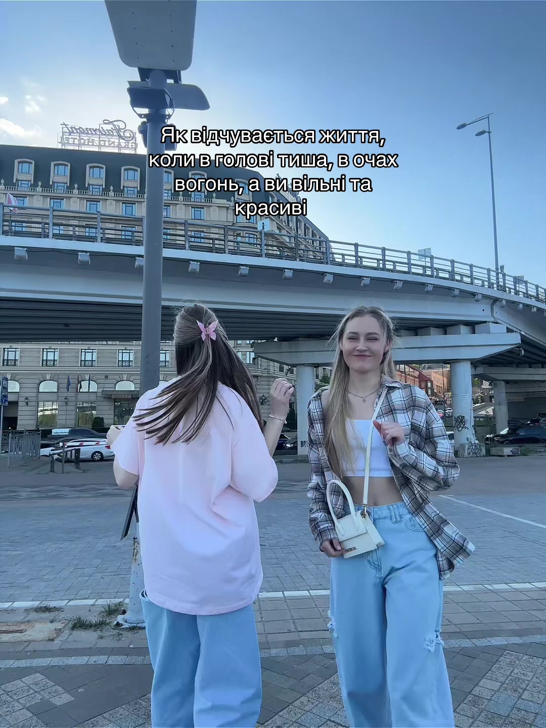 @TAMILA🧸