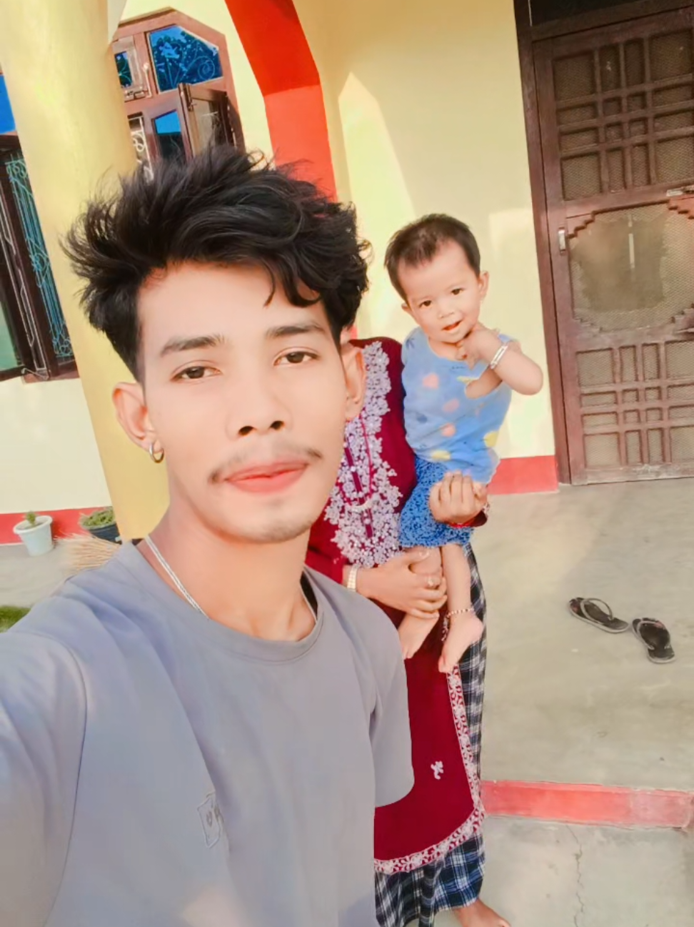 @❣️Rup Esh❣️