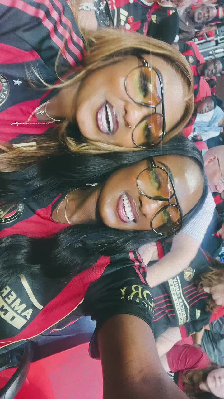 @taniahr