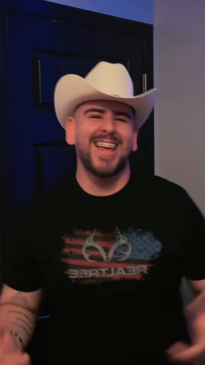 @EL AARONSOTE