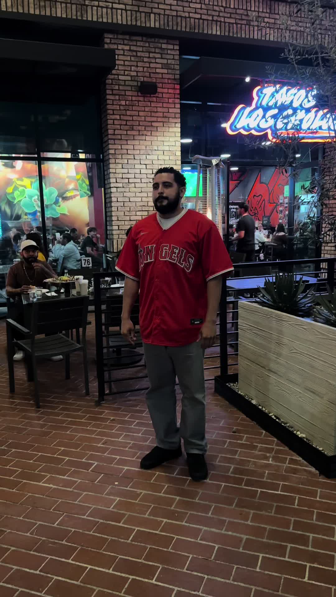 @elias_cabrera96