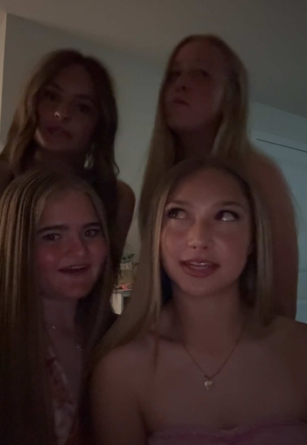 @lizzyjanen