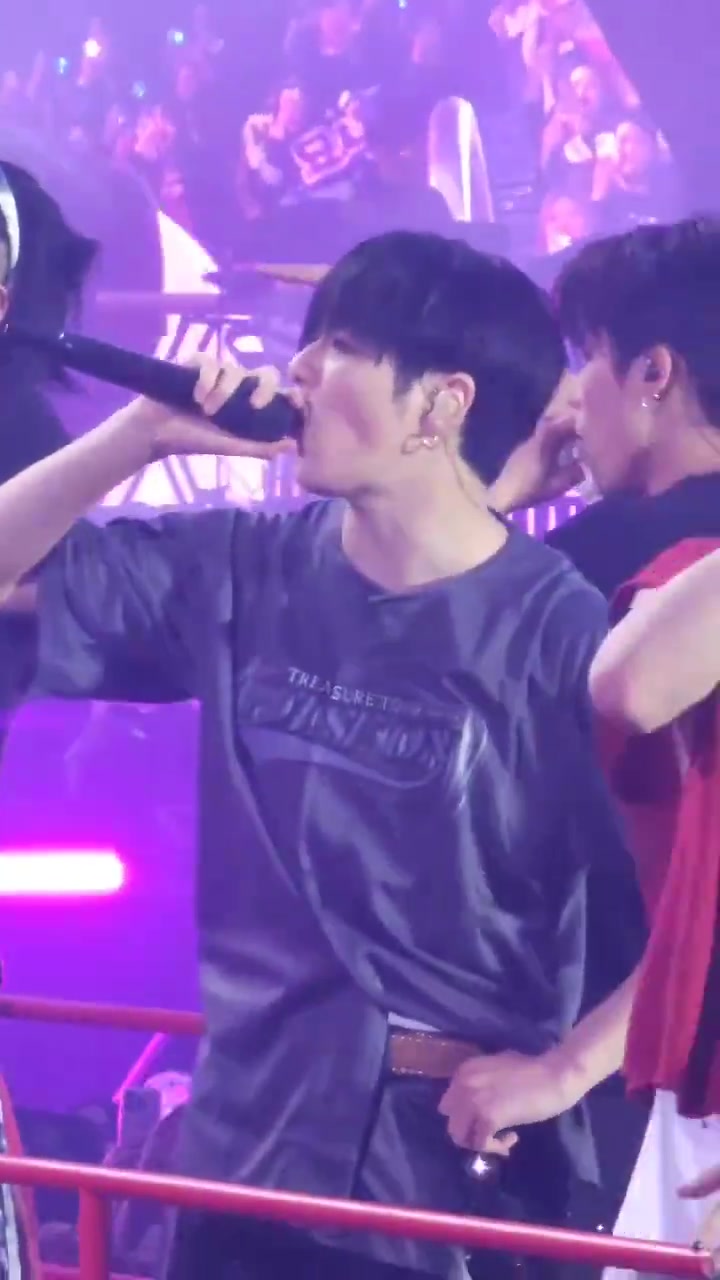 @ลาอูหลานยาย