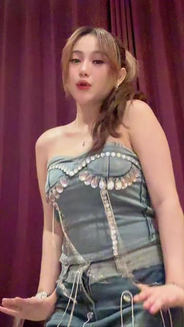 @Firacantika