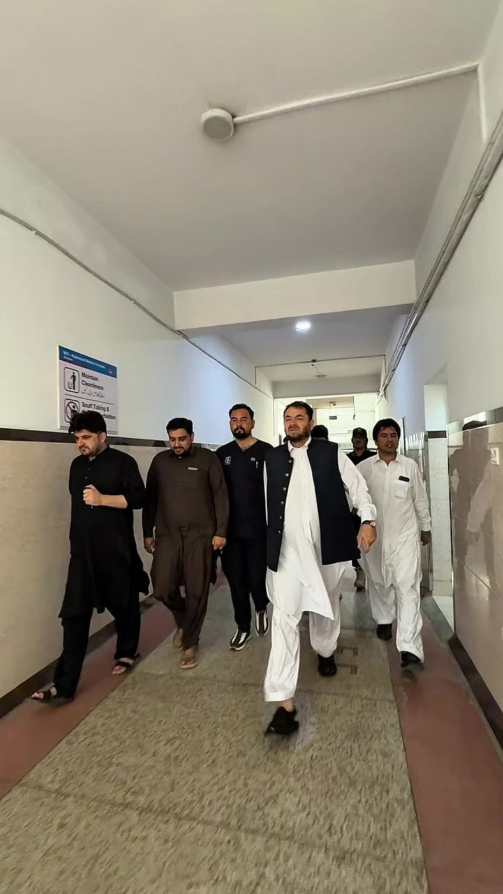 @Iqbal Afridi