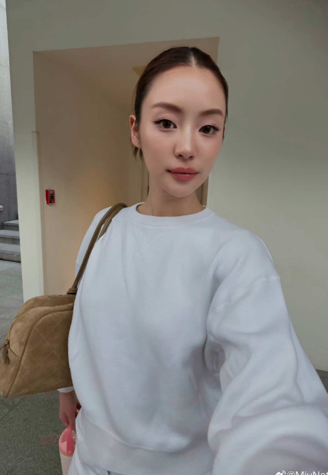 @𝗺𝗶𝘂𝗺𝗶𝘂🧸