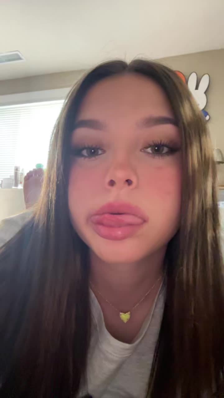 @🦭