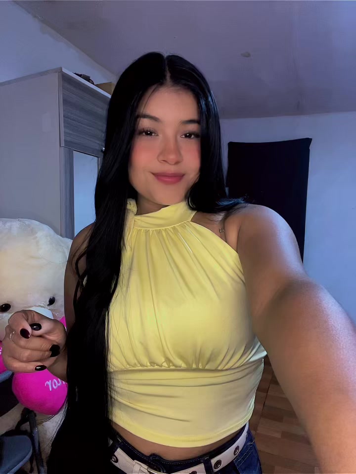 @Mayerly🦋🫰🏽