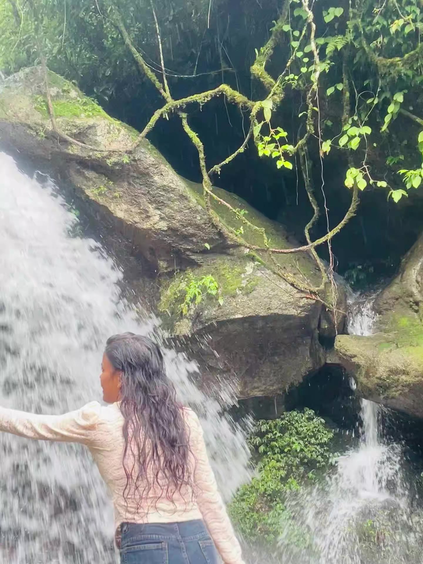 @माया✨🍁
