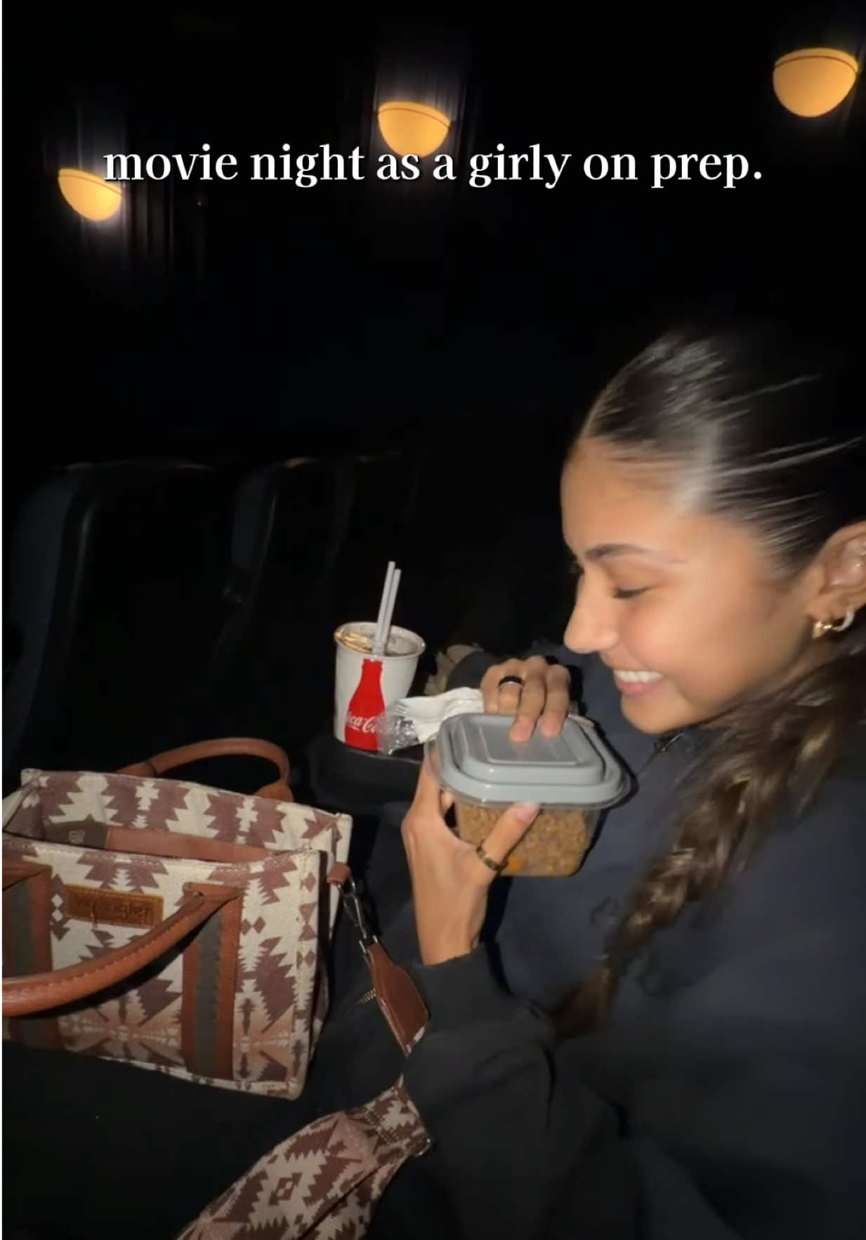 @aliyagibsonn