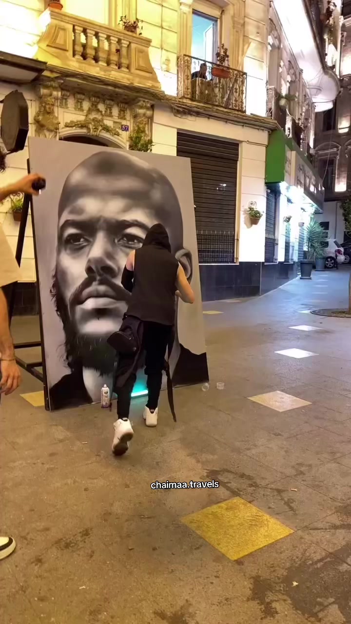 @chaimaa.travels