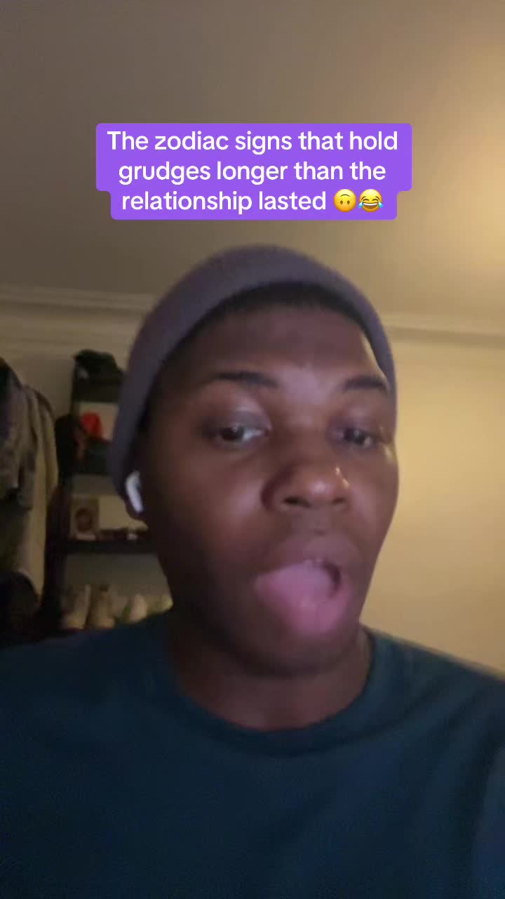 @Astrologybymari . Com