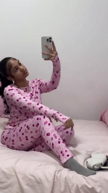 @Melly🍒