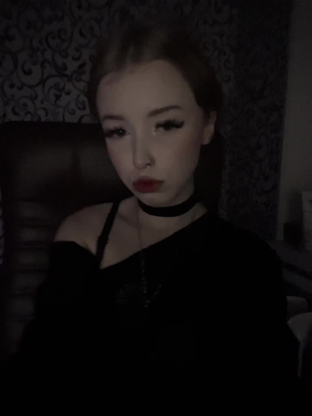 @anarxiaq🩸