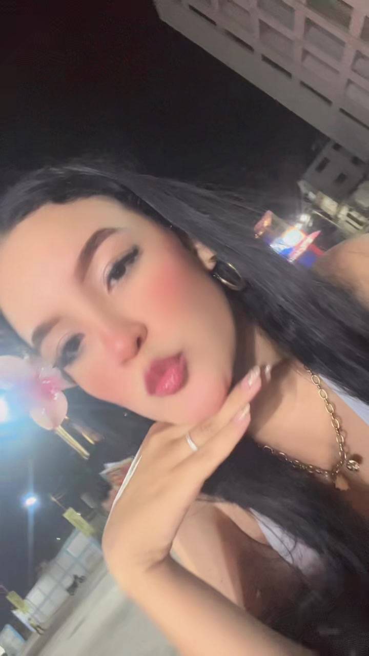@Andreina🦋✨