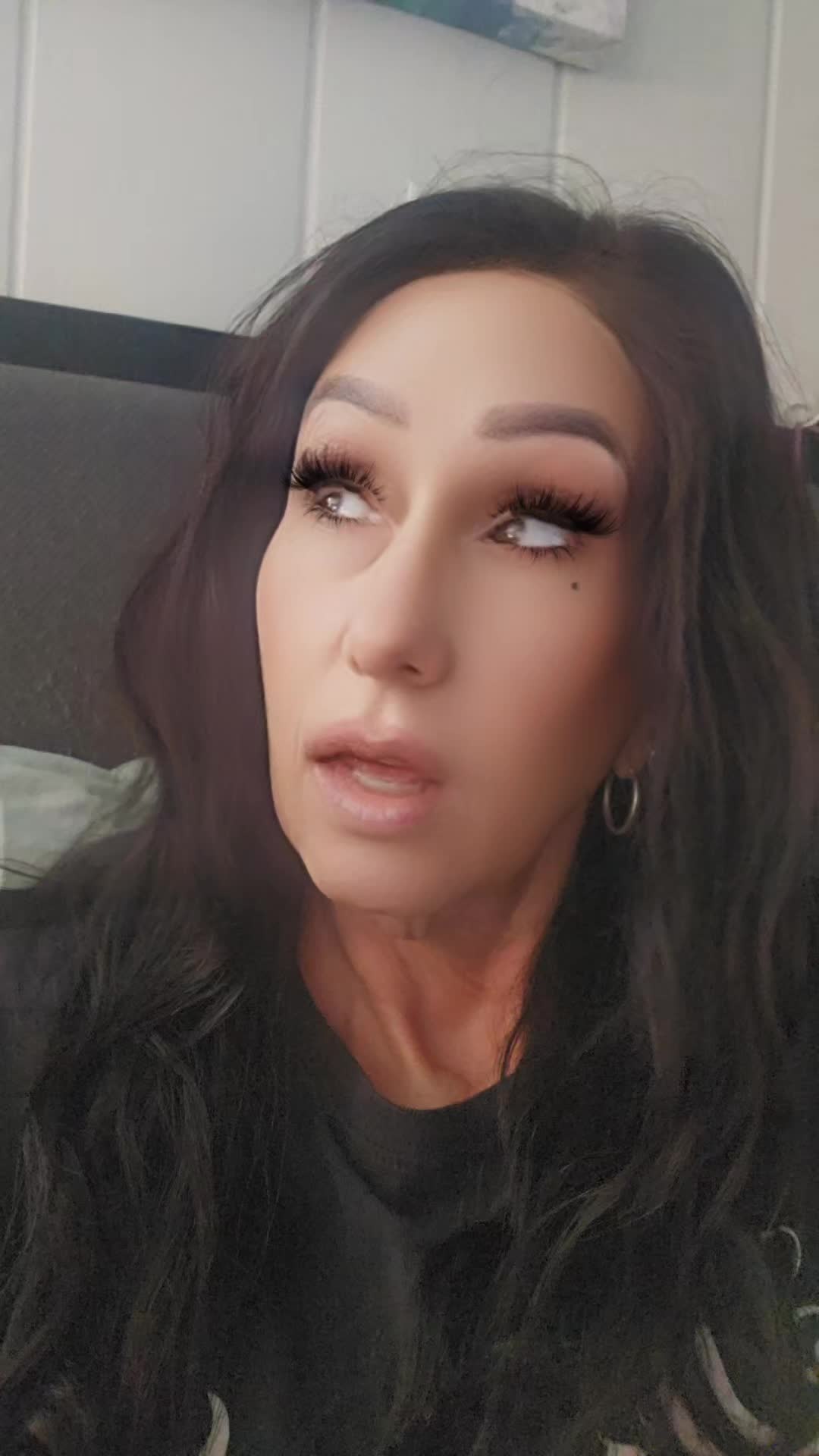 @DebraAnnV