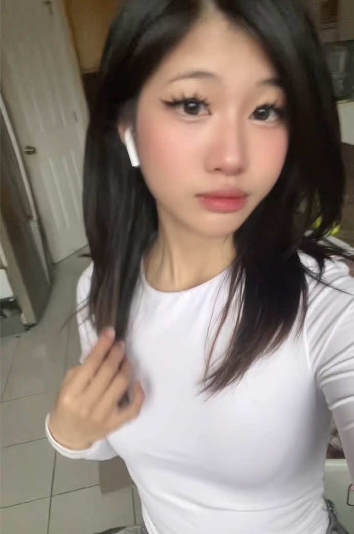 @𝓙𝓸𝓾𝓻𝓲𝓷𝓮༊‧₊˚