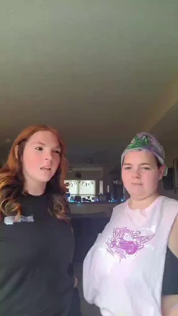 @Carlee