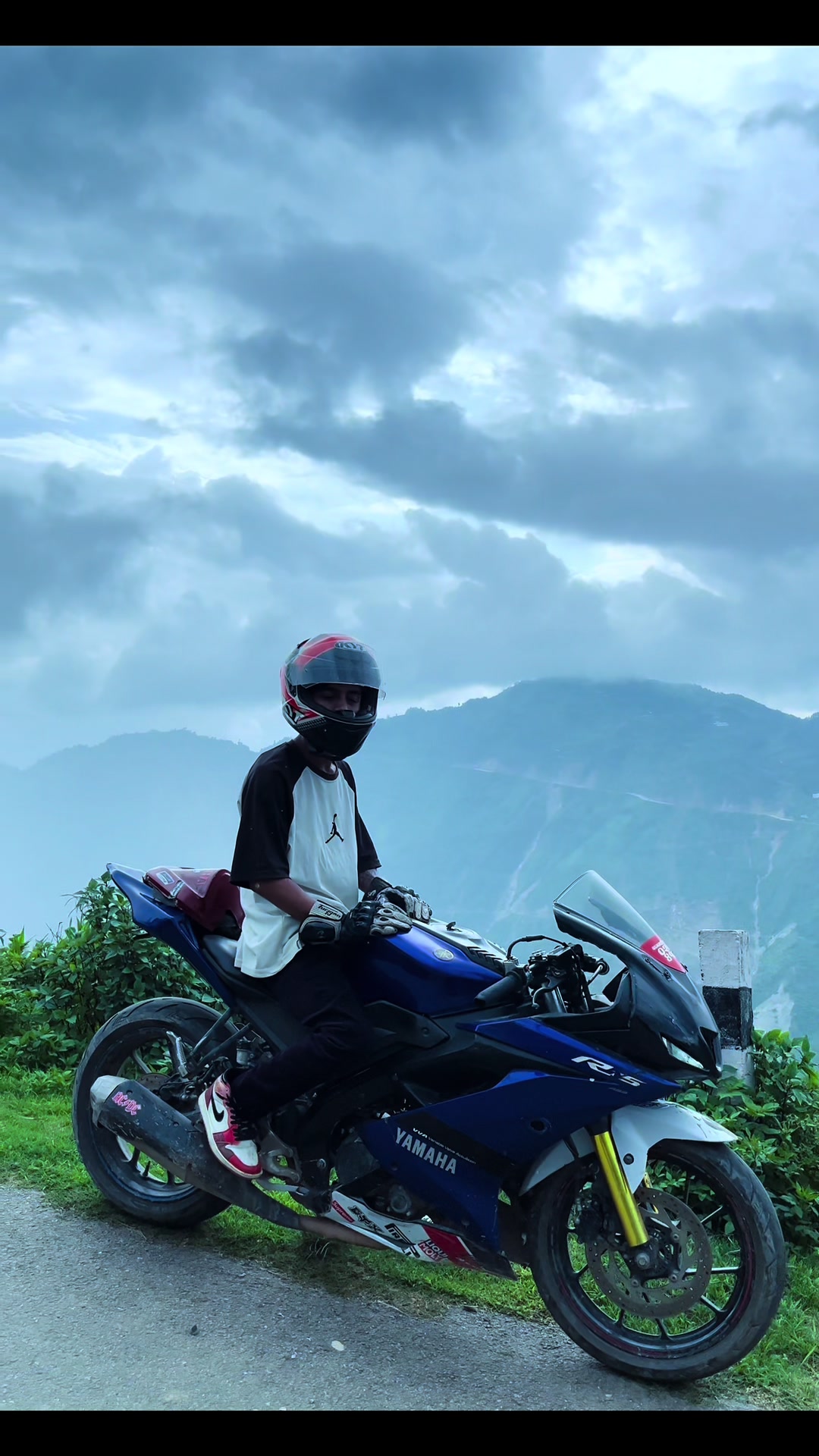 @BikerSpark___
