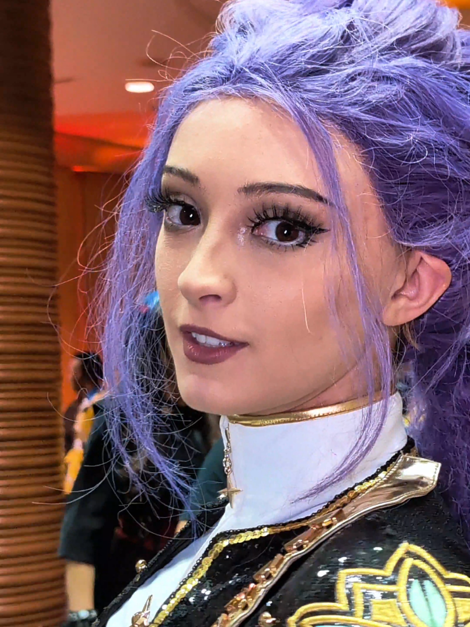 @CONSplay