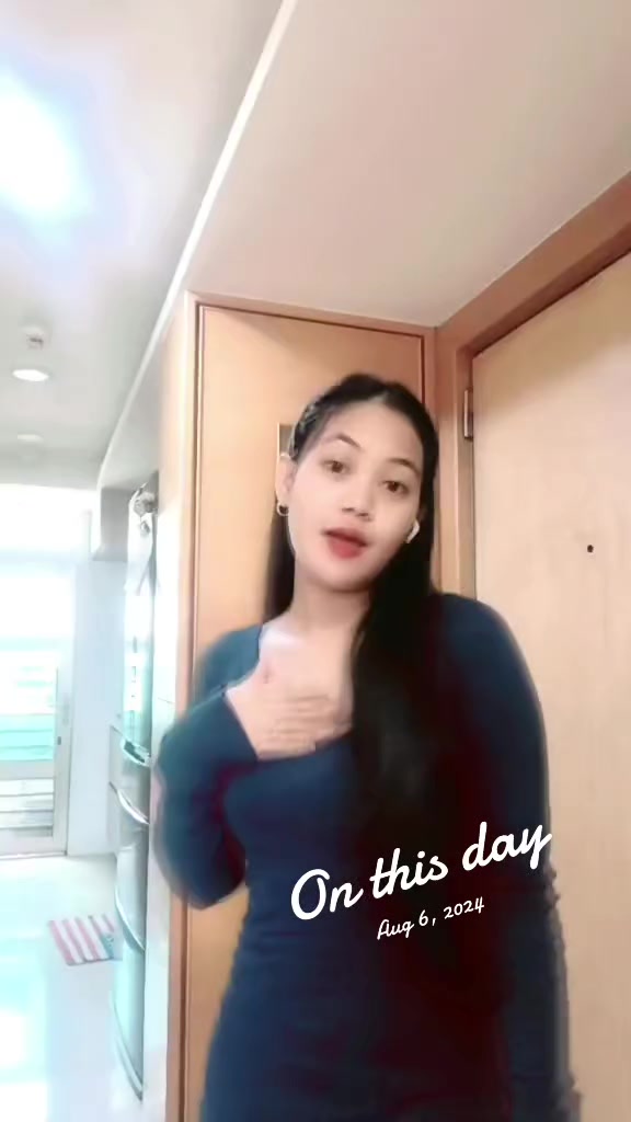 @887